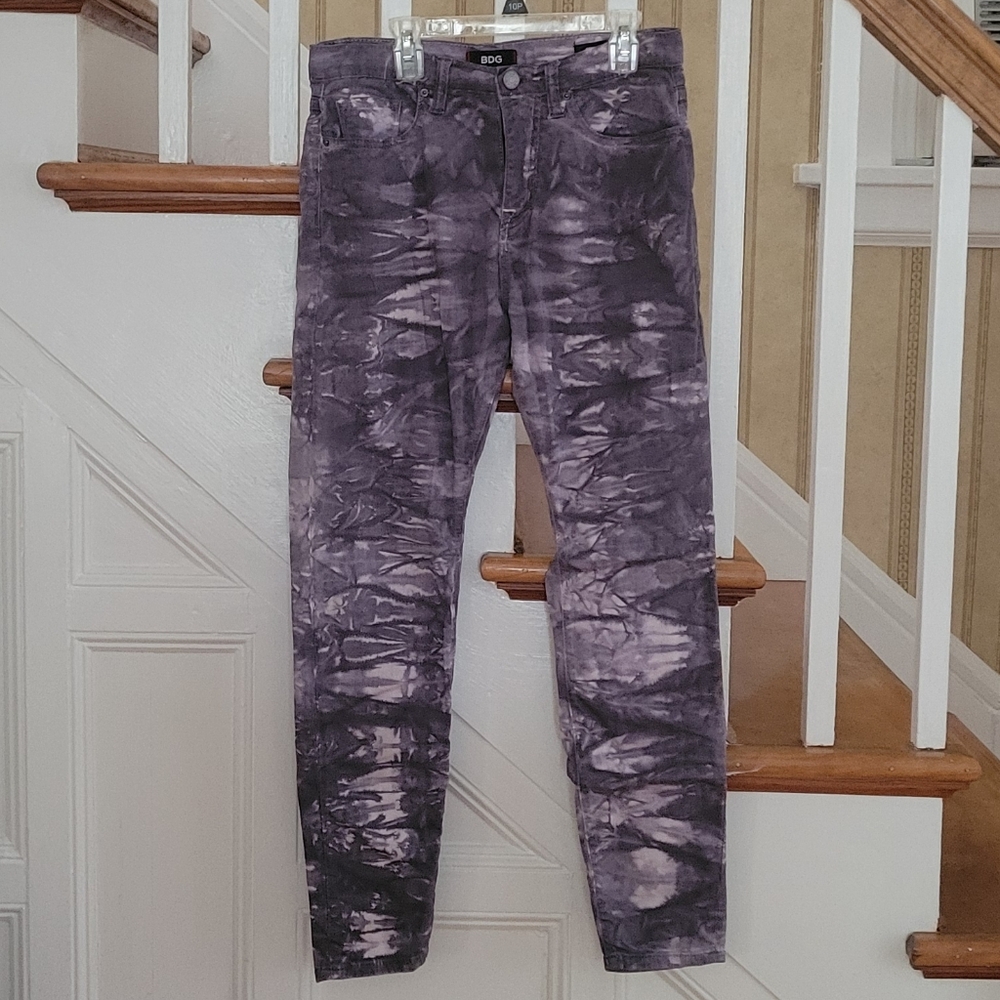 BDG Urban Outfitters High Rise Twig Ankle Purple Tie Dye Jeans Size 29W X 29L